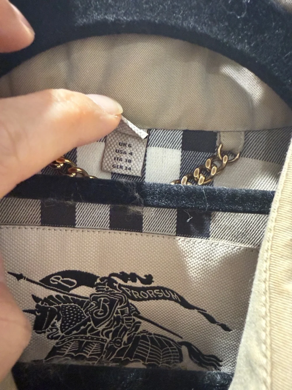 Burberry sandringham trench coat - Picture 4 of 13